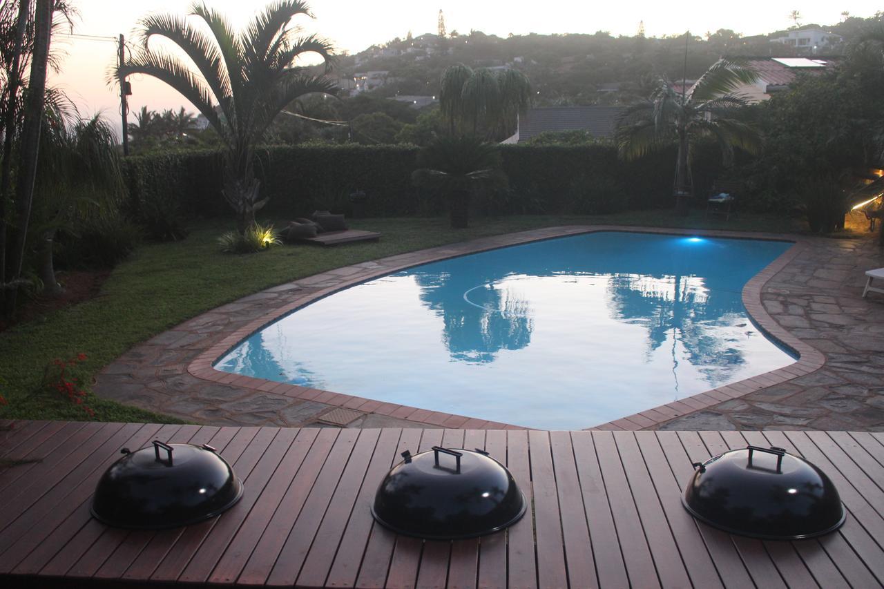 Jakita'S Guest House Ballito Exterior photo