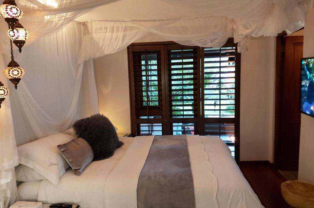 Jakita'S Guest House Ballito Exterior photo